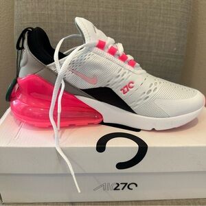 Brand NEW *IN BOX* Woman’s Nike Air Max 270 ESS- Limited Edition